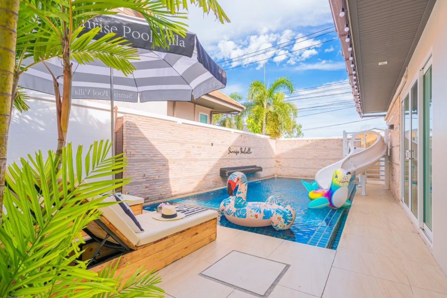 PP-B Sunrise Pool Villa