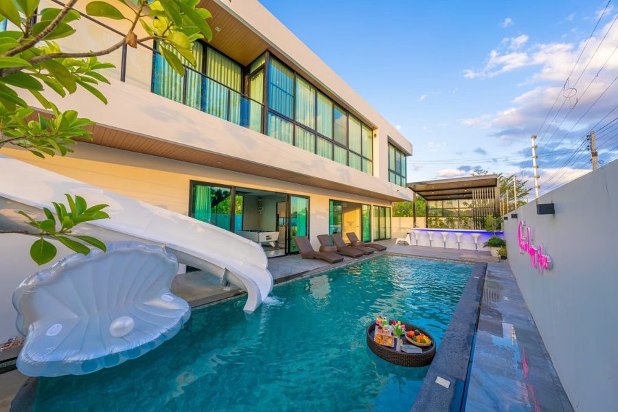 PP-B Miracle Grand Pool villa